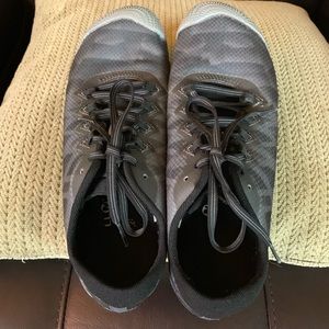 Merrell Vapor Glove Size 9